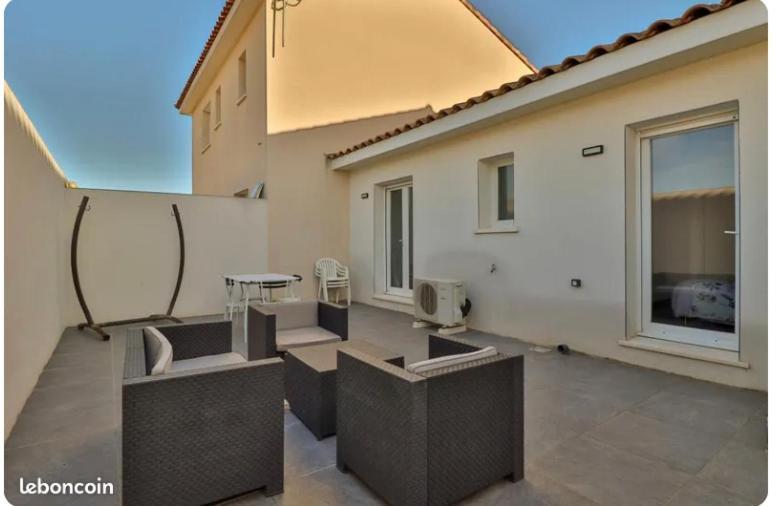 Maison De L'Occitanie Villa Bessan ภายนอก รูปภาพ